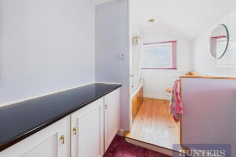 CAM05316G0-PR0163-STILL005.jpg