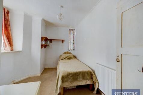 CAM01994G0-PR0028-STILL002.jpg