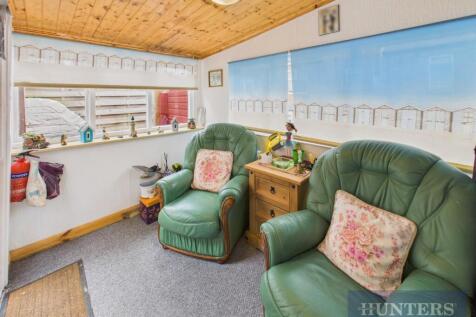 CAM05316G0-PR0179-STILL028.jpg