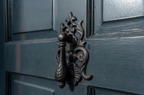 Tudor House-3.jpg