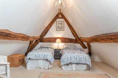 Tudor House-24.jpg