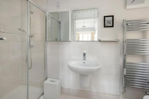 16 Porter Close-10.jpg