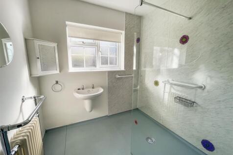 shower room.JPG
