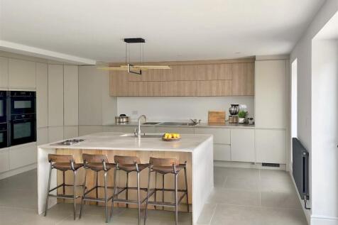 Kitchen-Island.jpg