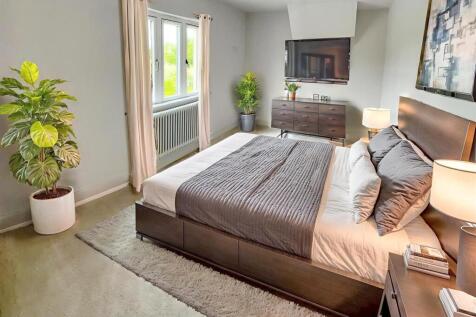 Bed 4 rear right.jpg