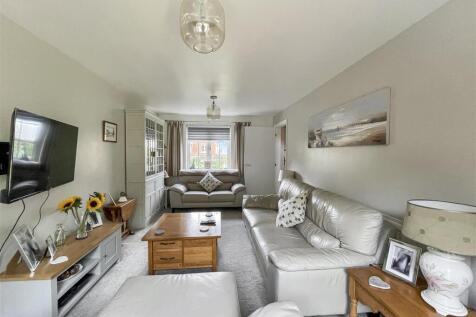 sitting room.JPG