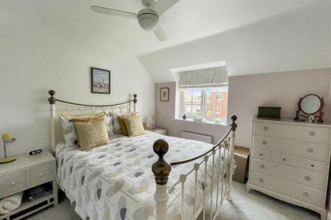 bed 1.JPG