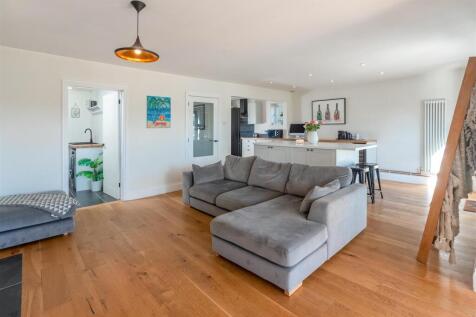 11 Arbour Close 1764-9.jpg