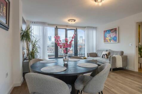 Lounge/kitchen