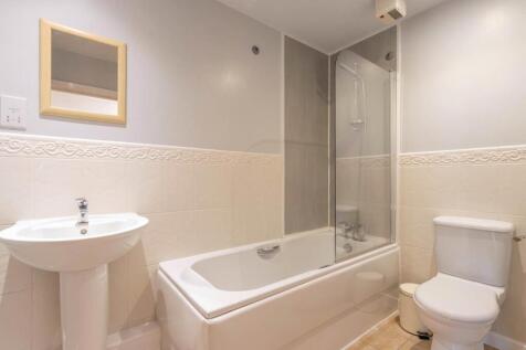 Main bathroom