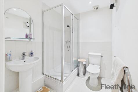 Ensuite bathroom