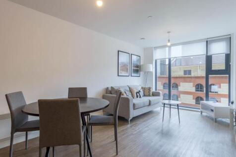 Living room/kitchen