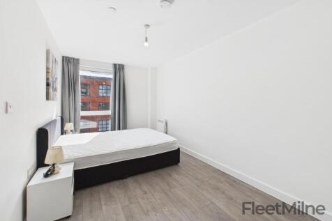 Bedroom One &amp; En-suite