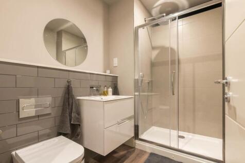 En suite Two