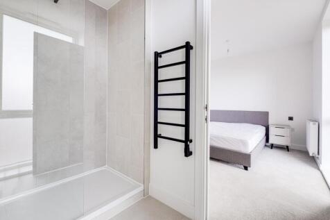 Ensuite bathroom