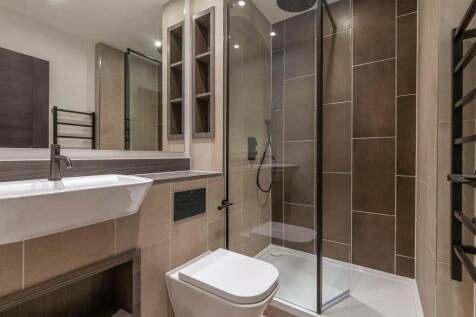 Ensuite bathroom