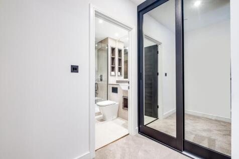 Ensuite bathroom