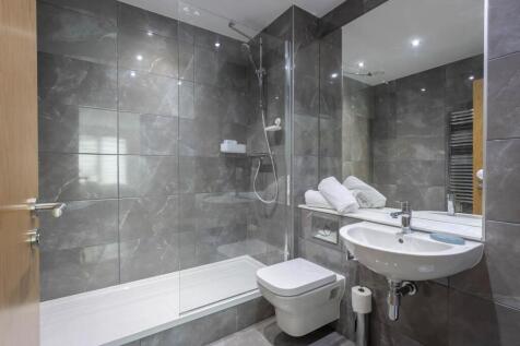 Ensuite bathroom