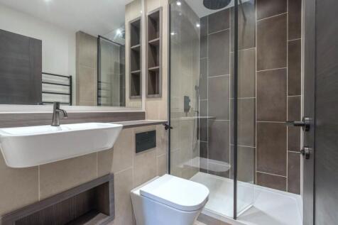 Ensuite bathroom