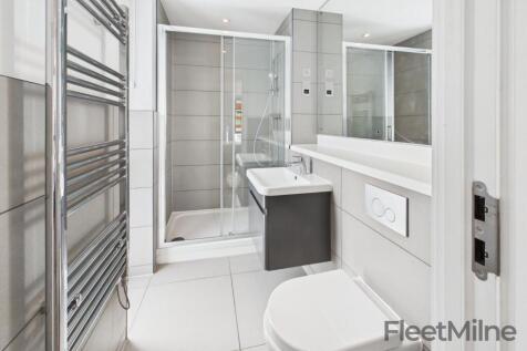 Bedroom One &amp; En-suite