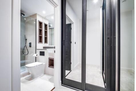 Ensuite bathroom