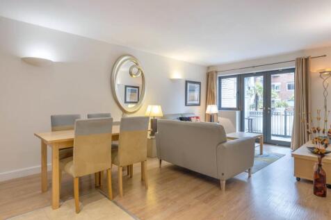 Living/dining room