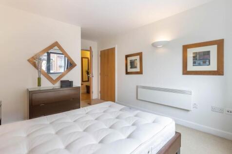 Main bedroom