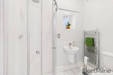 Main shower room