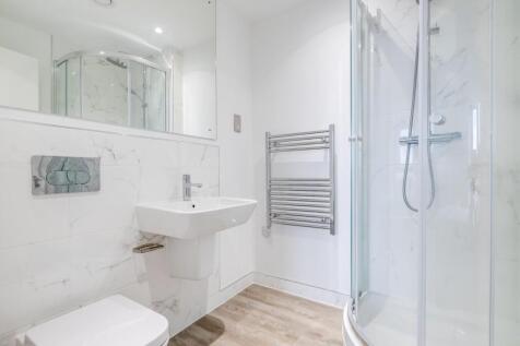 Ensuite shower room