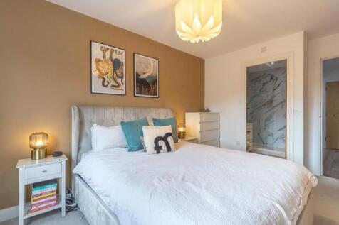 Main bedroom