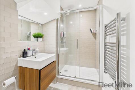 Ensuite bathroom