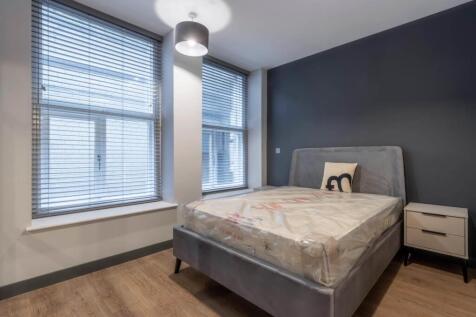 Main bedroom