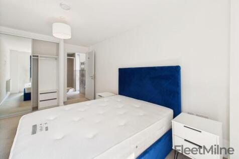 Bedroom One &amp; En-suite