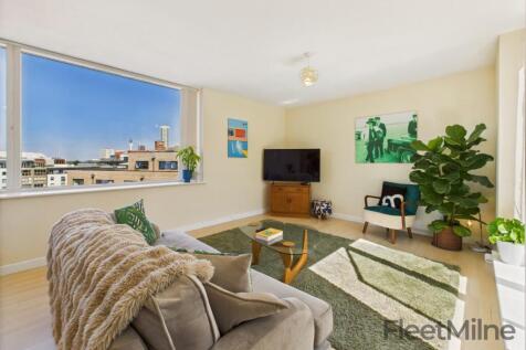 Living/dining room