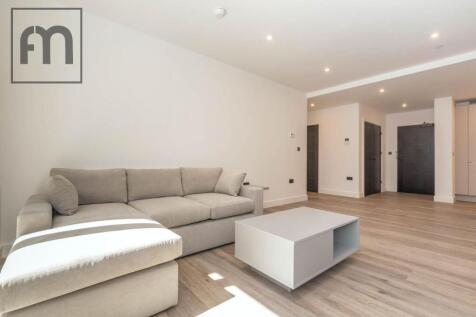 Lounge/ Dining Area