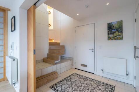 464 King Edwards Wharf 15.jpg