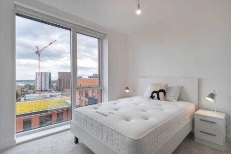 Second bedroom