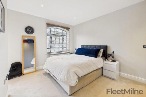 Main bedroom