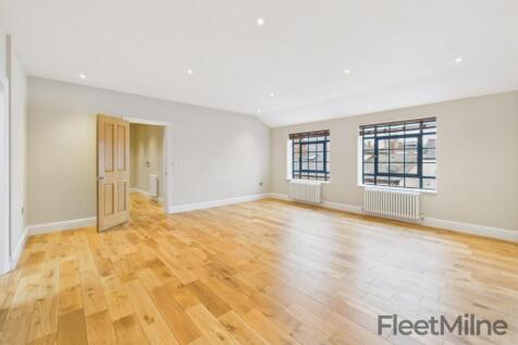 Living/dining room