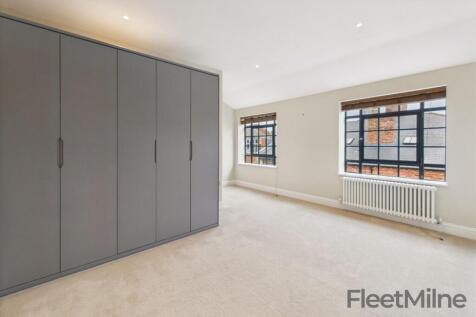 Main bedroom