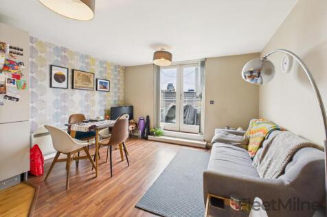 Living/dining room