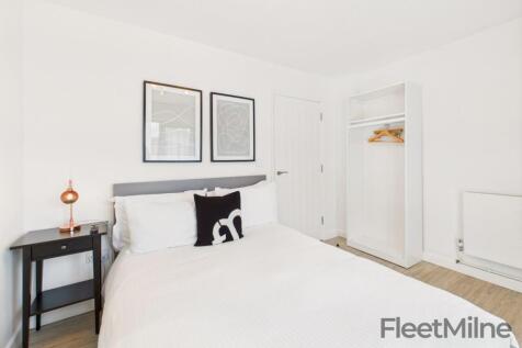 Master Bedroom/En-suite