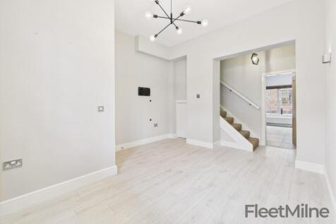Living/dining room