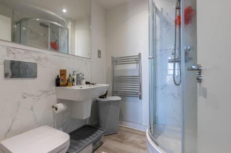 Ensuite bathroom