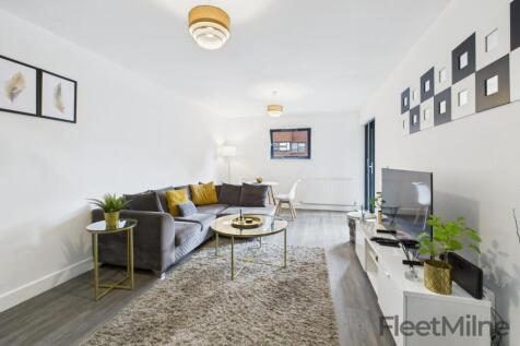 Living/dining room