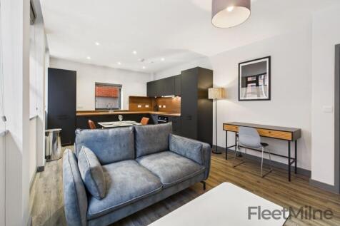 Living/dining room