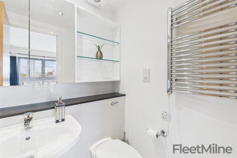 Ensuite bathroom