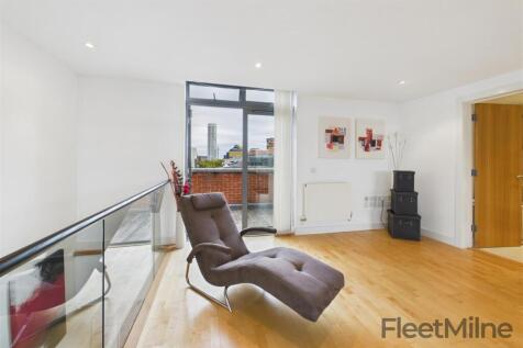 Main bedroom