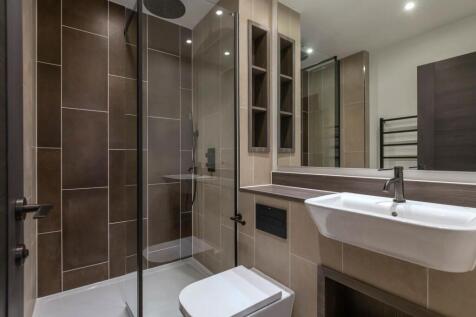 Ensuite bathroom