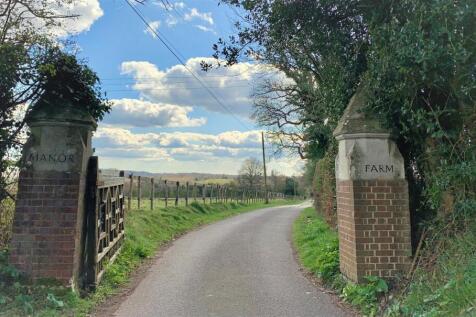 walled garden 1 - entrance.jpg